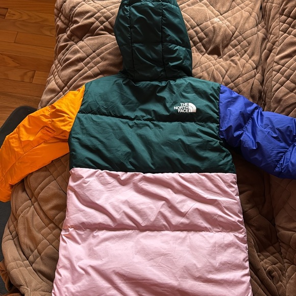North Face coat size 5T - Picture 2 of 6